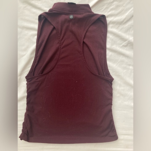 Prana Maroon High Neck Ribbed Racerback Tank Top Size Large - Picture 2 of 3